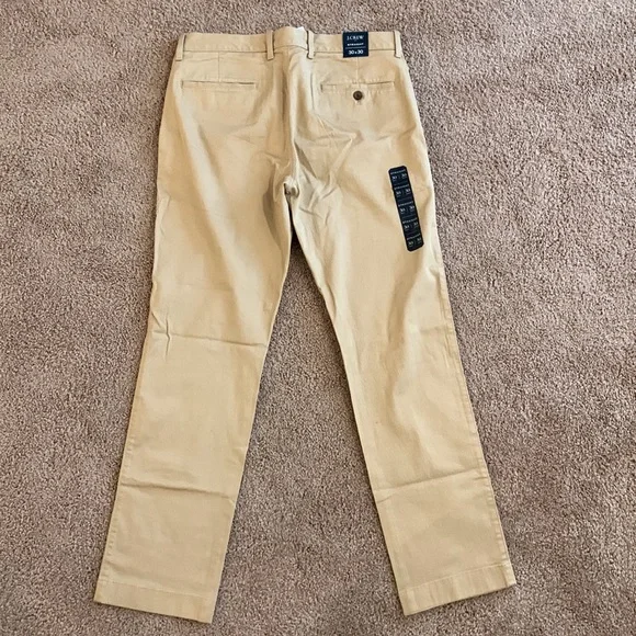 NWT - J. Crew Men’s Straight-Fit Flex Khaki Pants - British Khaki, Size 30/30 - Picture 5 of 6